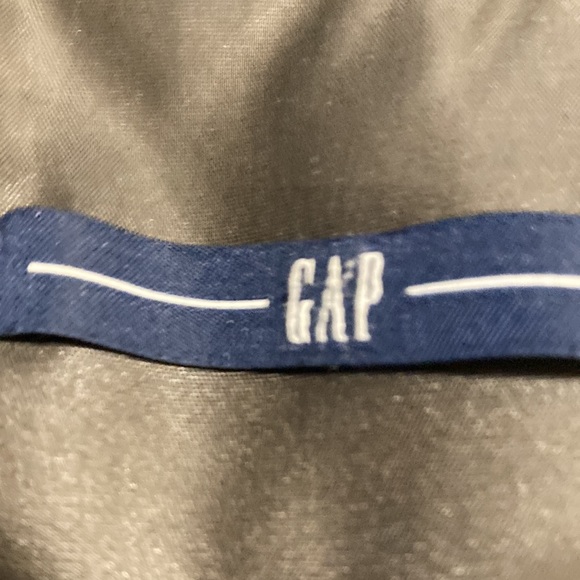 Gap brown puffy vest - Picture 3 of 6